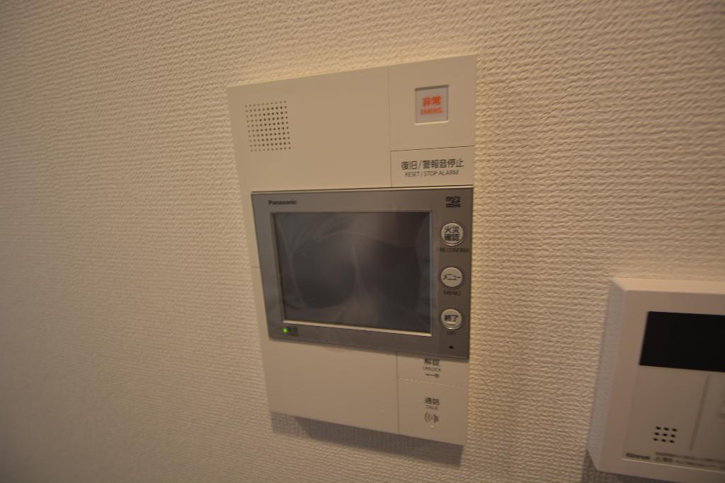 セキュリティ　カメラ付インターホン