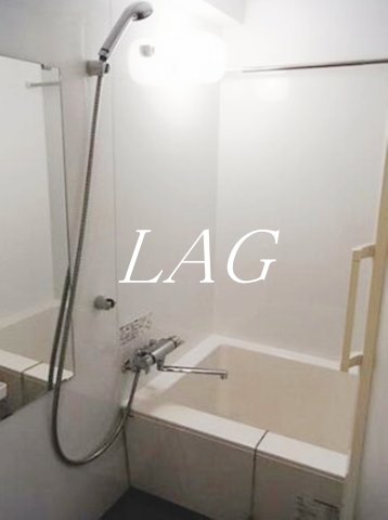 バス・シャワールーム　お風呂です。