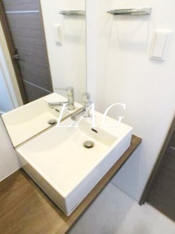 洗面設備　洗面台です。