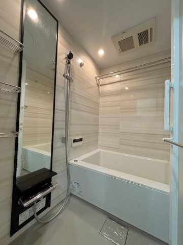 バス・シャワールーム　日々の疲れを癒すお風呂付です