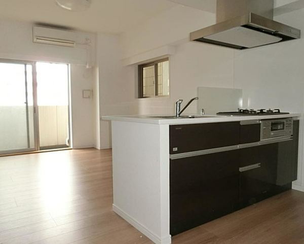キッチン　※別部屋参考写真
