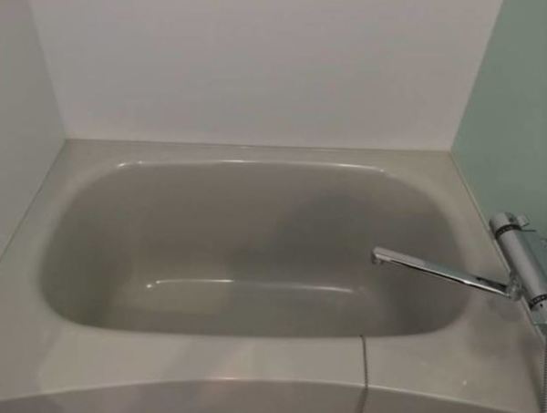 バス・シャワールーム　※別部屋参考写真