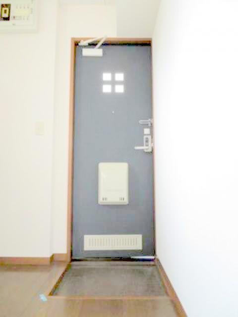 玄関　参考写真