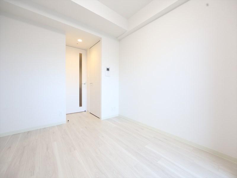 居室・リビング　洋室6.5帖　クローゼット付（収納充実してます）