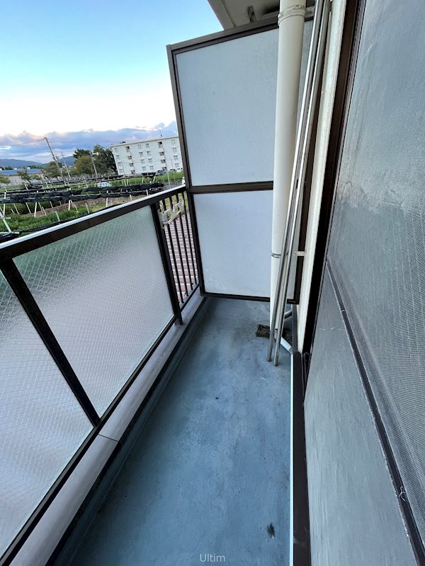 バルコニー　※同タイプの他のお部屋です