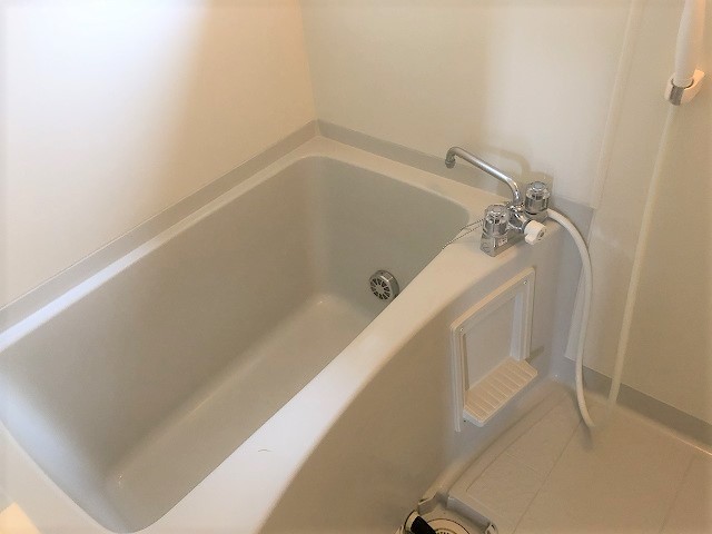 バス・シャワールーム　※別部屋のイメージ写真です。