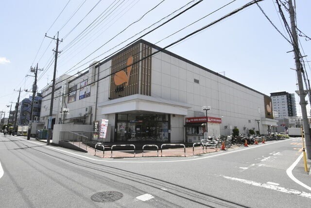 スーパー　ダイエー東川口店（スーパー）まで580m
