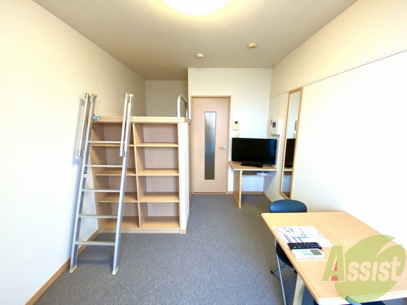 居室・リビング　収納がたくさんあります！！