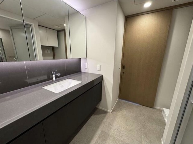 洗面設備　別部屋参考写真