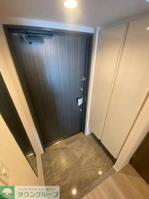 玄関　バルコニー