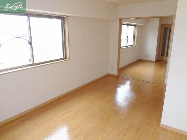 居室・リビング　居室