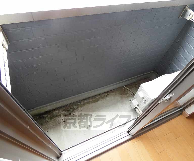 地下鉄烏丸線 北山駅 徒歩14分 2階建 築19年の内装写真