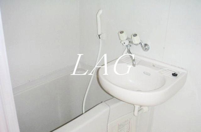 バス・シャワールーム　お風呂です。