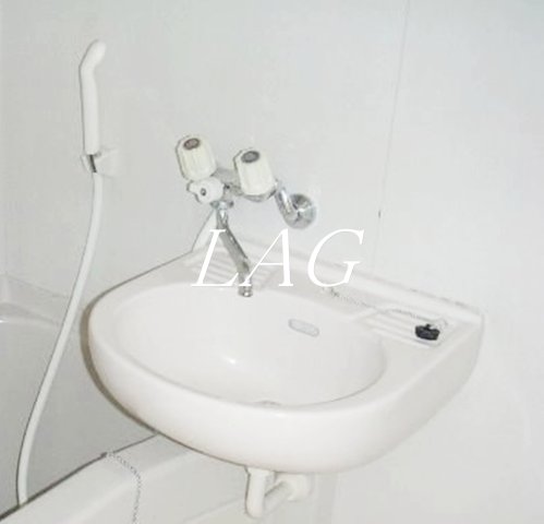 洗面設備　洗面台です。