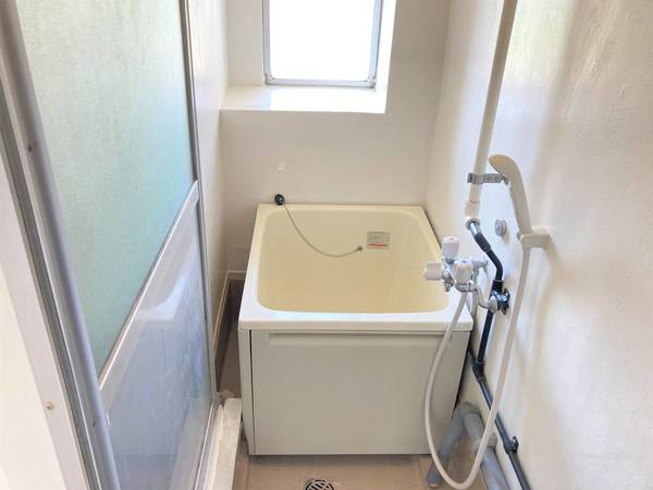 バス・シャワールーム　ビレッジハウスの同一物件・同一タイプの間取りの写真です