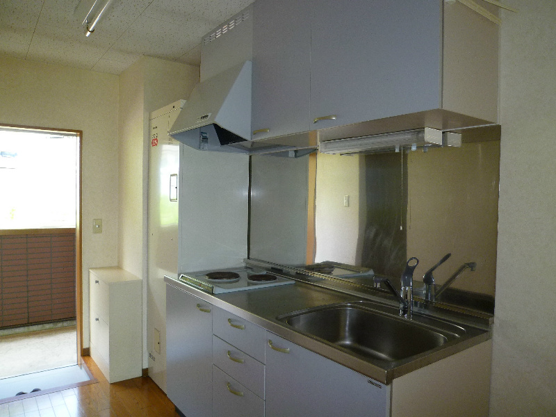 キッチン　写真は類似