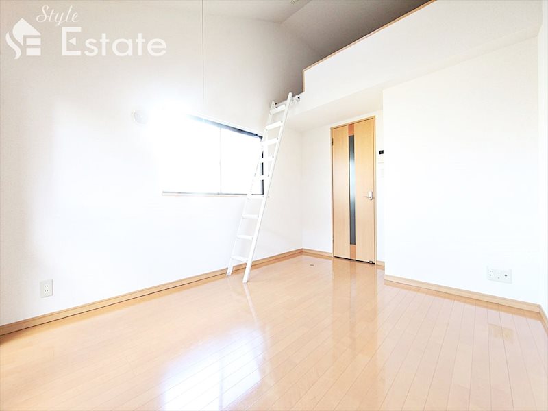 居室・リビング　内装