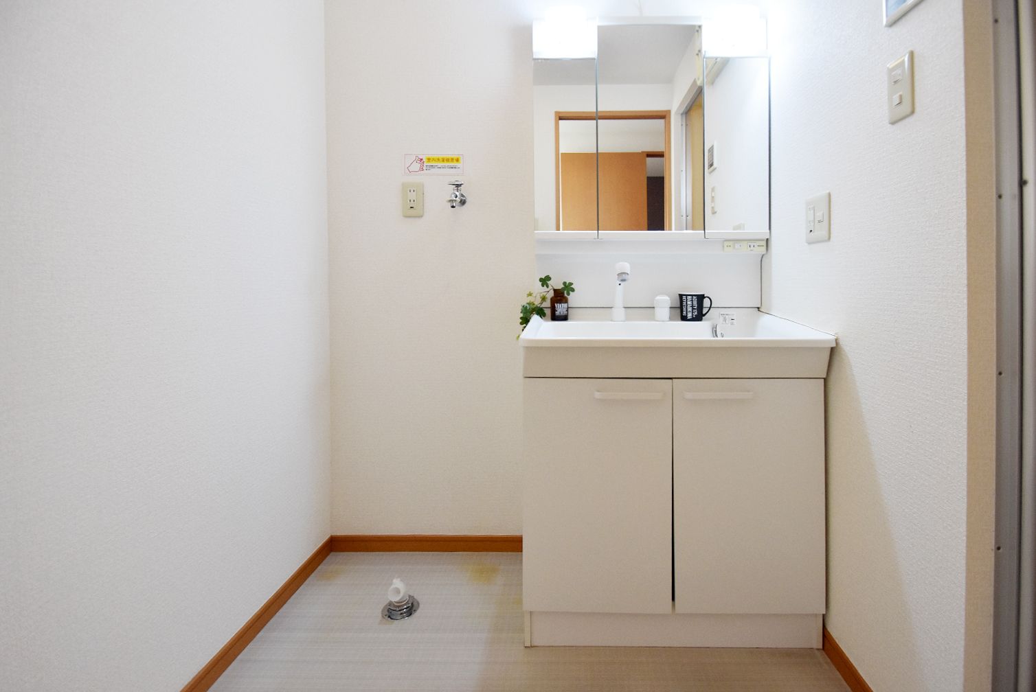 洗面設備　広い洗面スペースです★