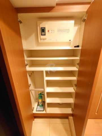 収納　ミリアレジデンス東池袋