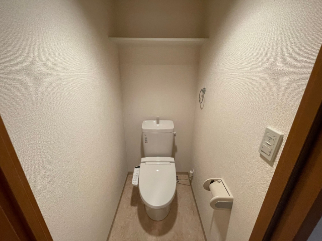 トイレ　同型タイプ