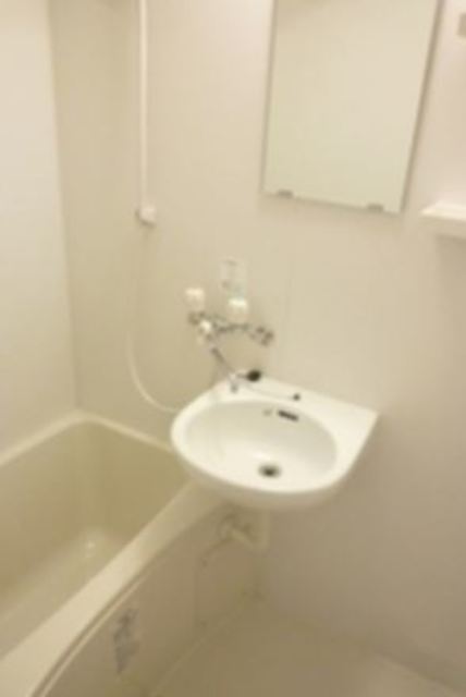 バス・シャワールーム　※別号室写真参照