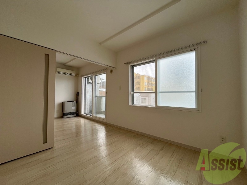 その他部屋・スペース　寝室です。部屋をどう使うかはあなた次第です！