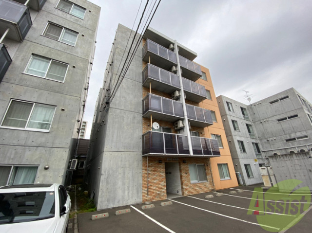 建物外観　札幌市東区北十八条東「ＲＯＳＥＷＯＯＤ」