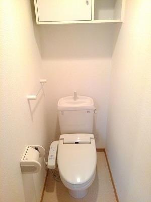 トイレ　温水洗浄暖房便座