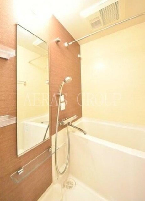 バス・シャワールーム　バスルーム（同仕様タイプ）