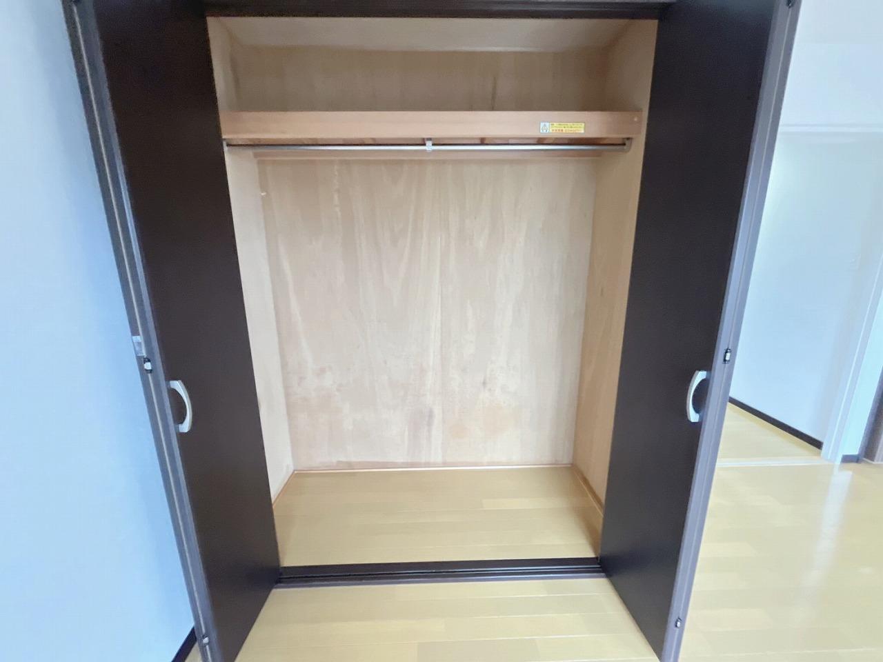 収納　クローゼット