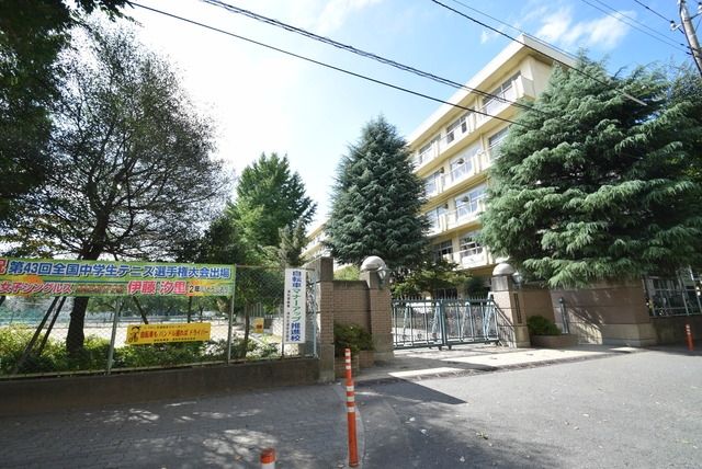 中学校　常盤中学校（中学校）まで2053m