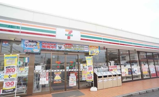 コンビニ　セブンイレブン（コンビニ）まで350m