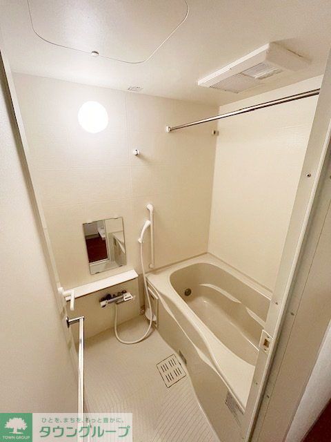 バス・シャワールーム　バス