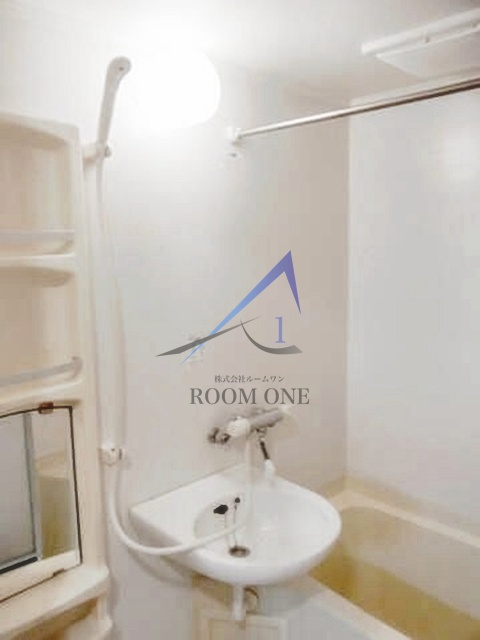 洗面設備　洗面台です。