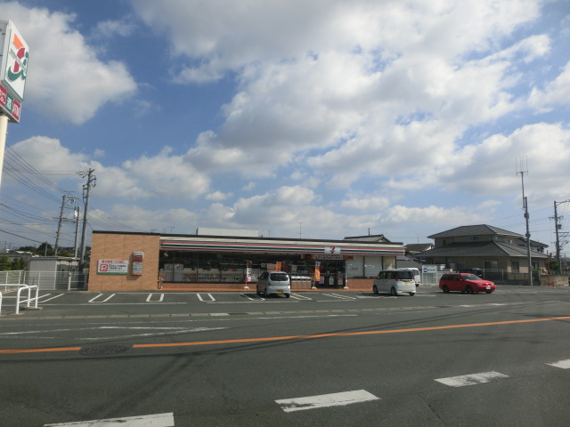 コンビニ　セブンイレブン 浜松泉2丁目店（コンビニ）まで519m
