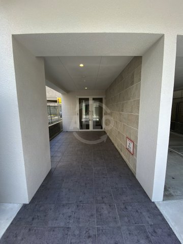 エントランス　グランドゥール九条　エントランス