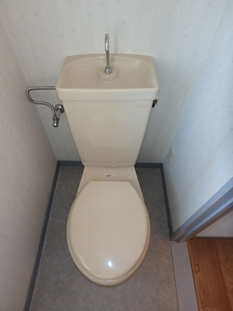 トイレ　清潔感のあるトイレ