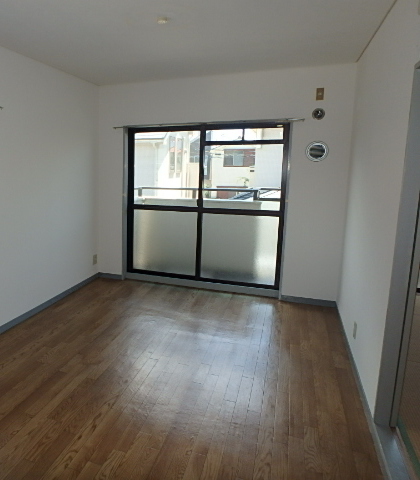 居室・リビング　まったりできる広さがストレスフリーになります