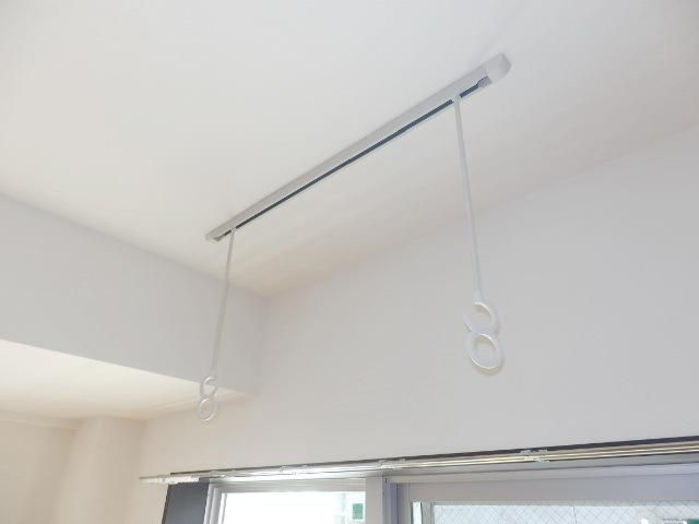 その他設備　★室内でも物干しざおが使えます★