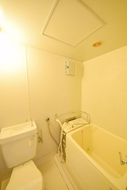 バス・シャワールーム　★お問い合わせはタウンハウジングまで★