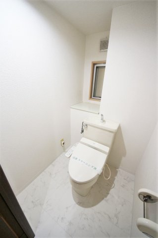 トイレ　他号室参考写真