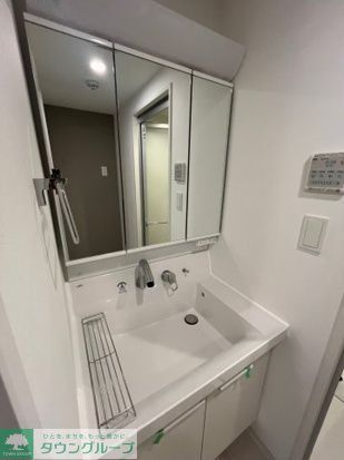 洗面設備　お部屋探しは株式会社　タウンハウジング　までお気軽にお問合…