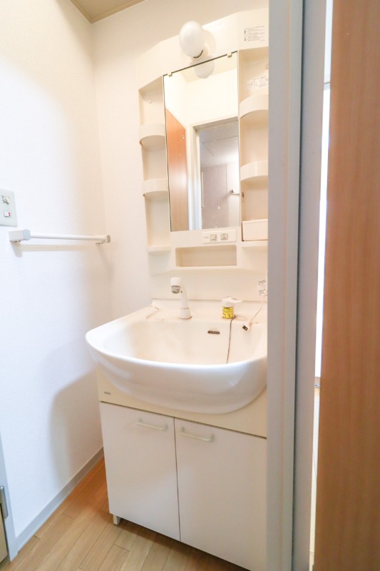 洗面設備　図面と現状に相違がある場合には現状を優先