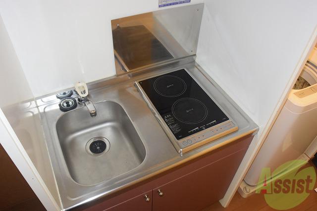 キッチン　ラジエントヒーターで安心♪