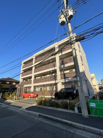 建物外観　オートロック、エレベーター完備☆