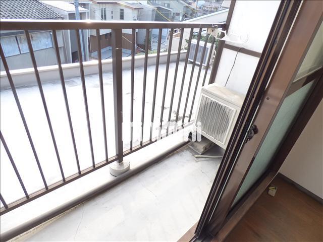 バルコニー　洗濯物が干せます