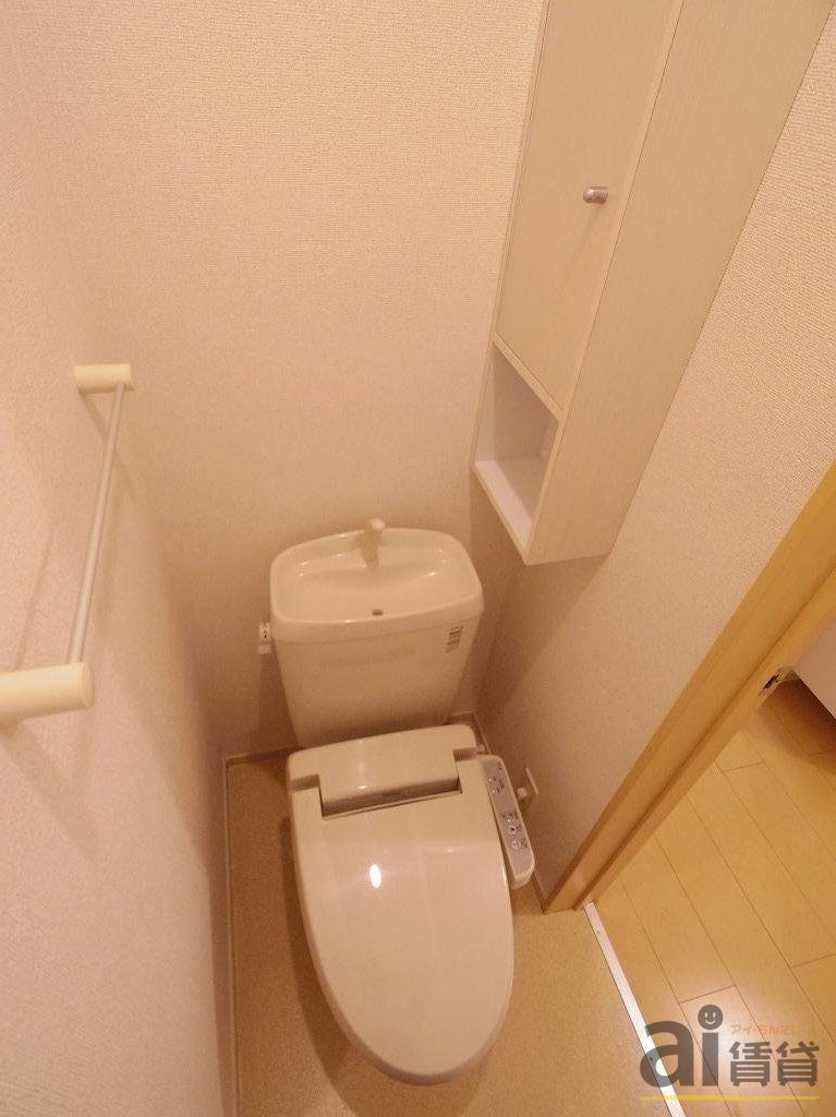 トイレ　※同仕様写真です