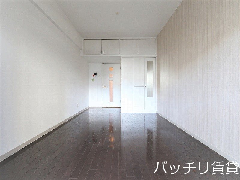 居室・リビング　類似写真使用のため、現状優先。