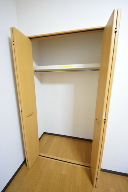 収納　～たっぷり収納スペース～