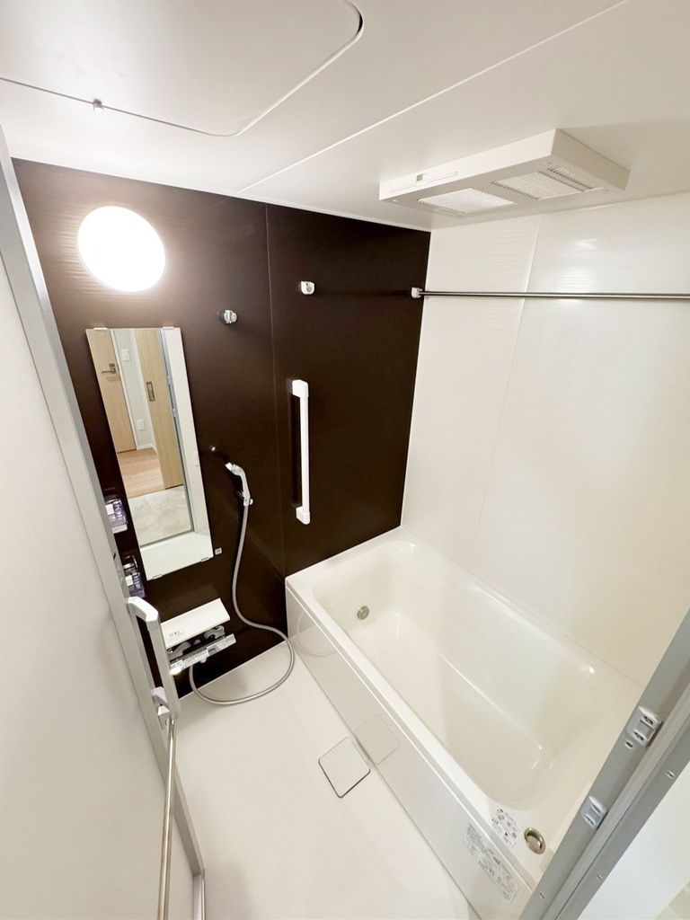 バス・シャワールーム　バス